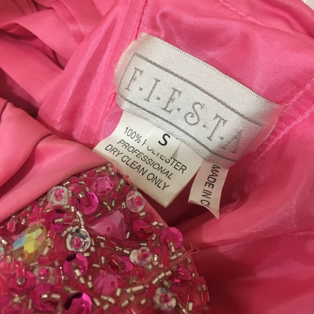 2x Host Pick❤️ Baby Pink Ball Gown - Picture 4 of 4
